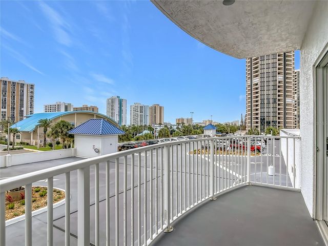 2 OCEANS WEST BLVD 300, Daytona Beach Shores, FL 32118