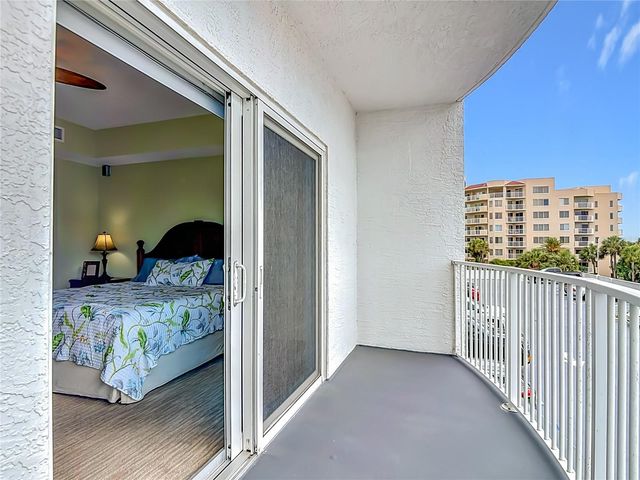 2 OCEANS WEST BLVD 300, Daytona Beach Shores, FL 32118