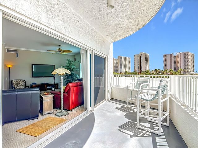 2 OCEANS WEST BLVD 300, Daytona Beach Shores, FL 32118