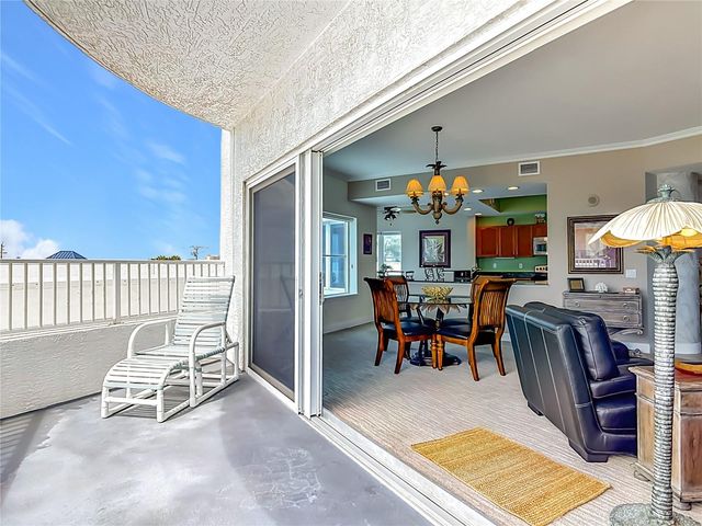 2 OCEANS WEST BLVD 300, Daytona Beach Shores, FL 32118