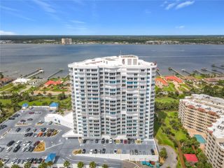 2 OCEANS WEST BLVD 300, Daytona Beach Shores, FL 32118