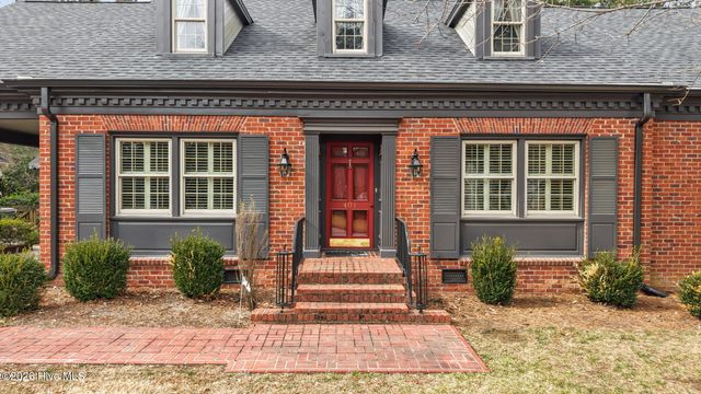 401 Brentwood Drive N, Wilson, NC 27893