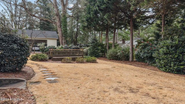 401 Brentwood Drive N, Wilson, NC 27893