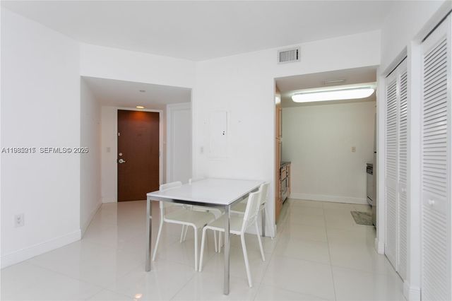 6365 Collins Ave 806, Miami Beach, FL 33141
