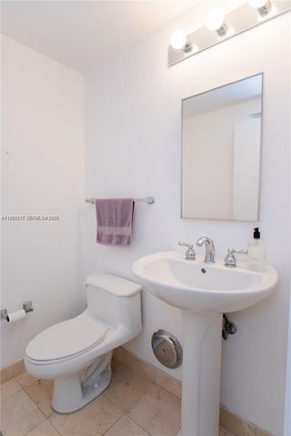 6365 Collins Ave 806, Miami Beach, FL 33141