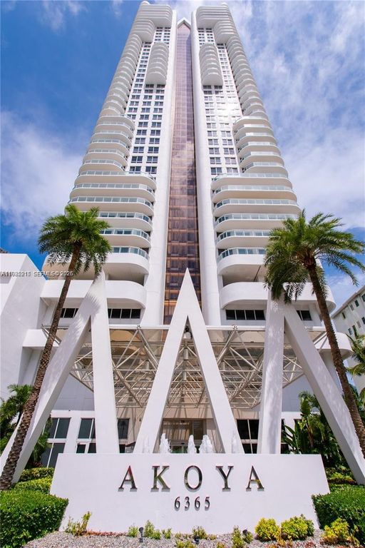 6365 Collins Ave 806, Miami Beach, FL 33141