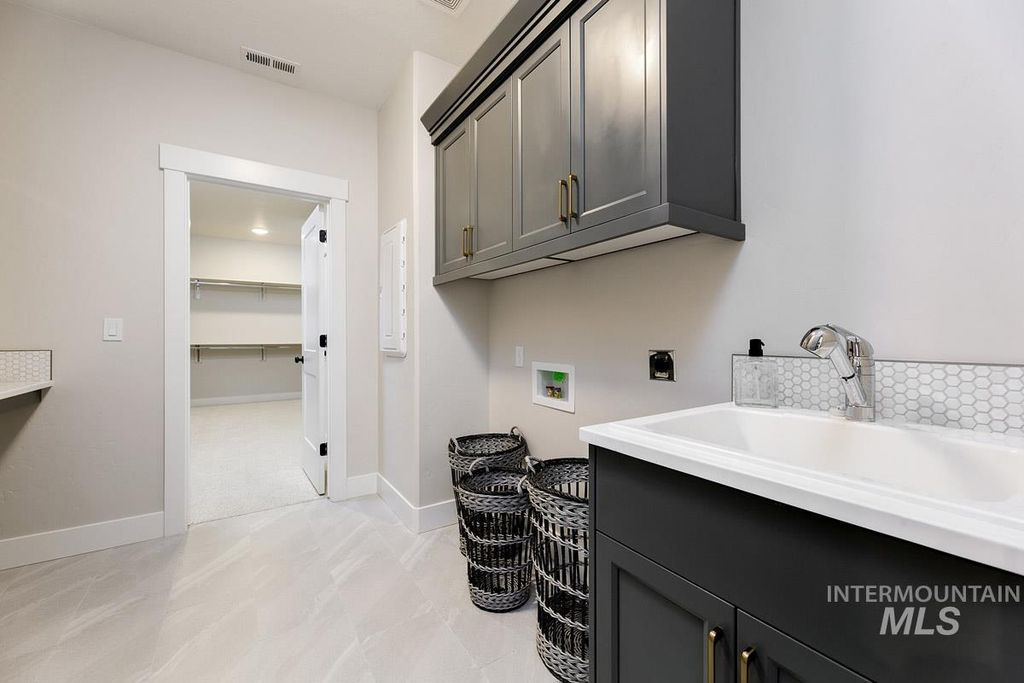 13501 N Spring Creek Way, Boise, ID 83714 photo 29