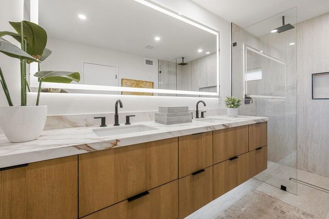 321 San Remo Street, Palm Desert, CA 92260