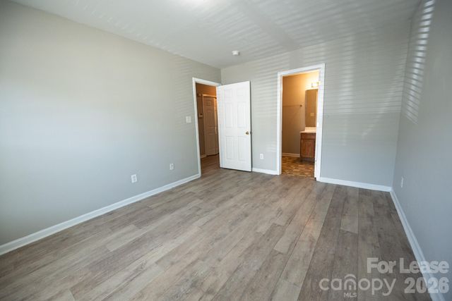 5351 Esther Lane, Charlotte, NC 28214