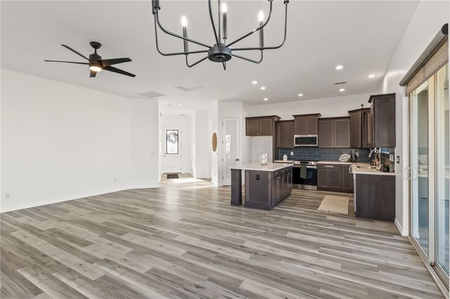 3383 Sunbeam Drive, Bullhead City, AZ 86429