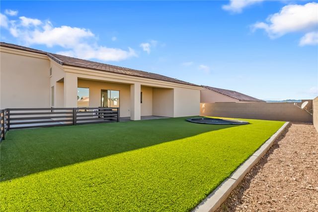 3383 Sunbeam Drive, Bullhead City, AZ 86429