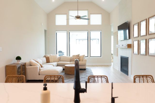 26951 Longwood Ledge Drive, The Woodlands, TX 77389