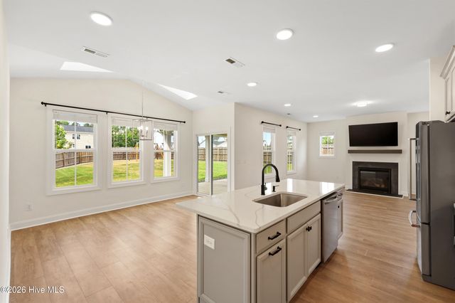 174 Tanglewood Court, Hampstead, NC 28443