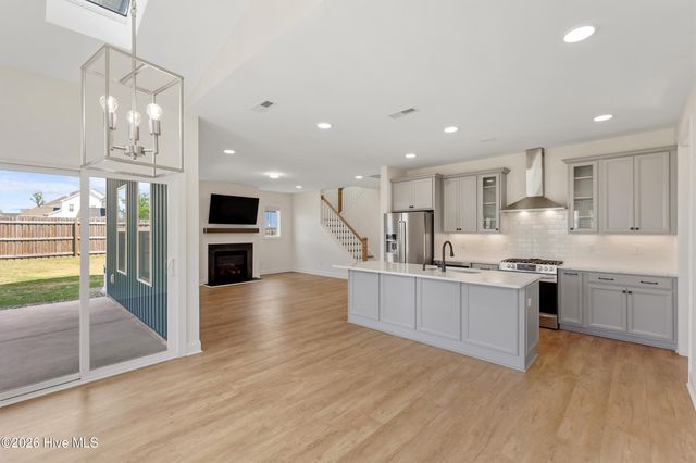 174 Tanglewood Court, Hampstead, NC 28443