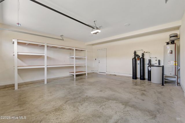 174 Tanglewood Court, Hampstead, NC 28443