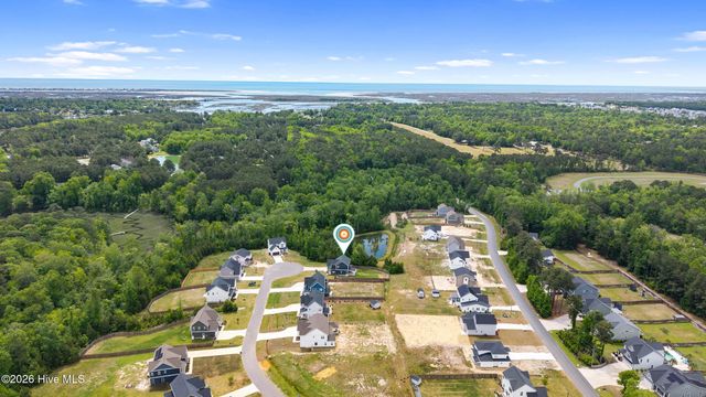 174 Tanglewood Court, Hampstead, NC 28443