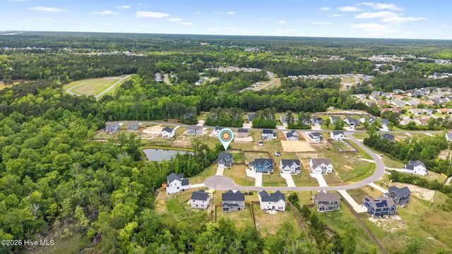 174 Tanglewood Court, Hampstead, NC 28443