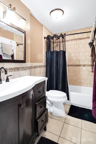 140 Lawrence Street, New Brunswick, NJ 08901