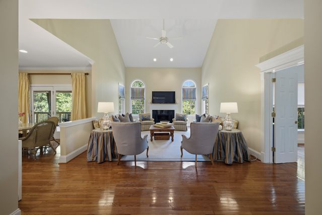 9023 Fallswood Ln, Brentwood, TN 37027