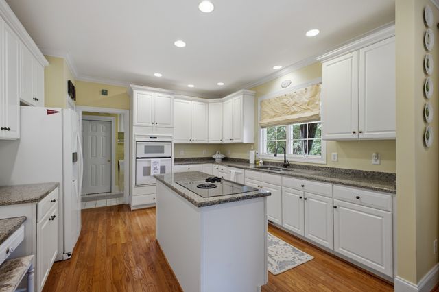 9023 Fallswood Ln, Brentwood, TN 37027