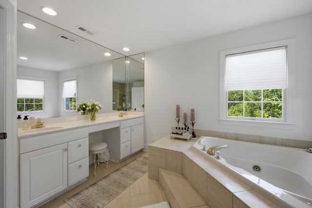 9023 Fallswood Ln, Brentwood, TN 37027