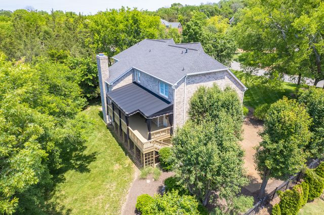 9023 Fallswood Ln, Brentwood, TN 37027