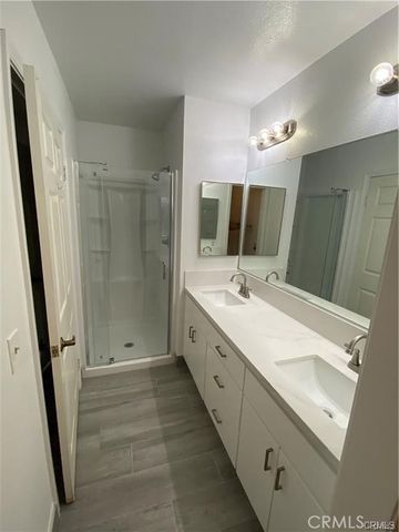 2021 Barclay Court, Santa Ana, CA 92701