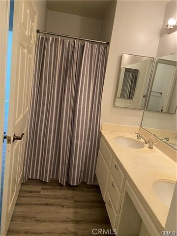 2021 Barclay Court, Santa Ana, CA 92701