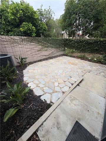2021 Barclay Court, Santa Ana, CA 92701
