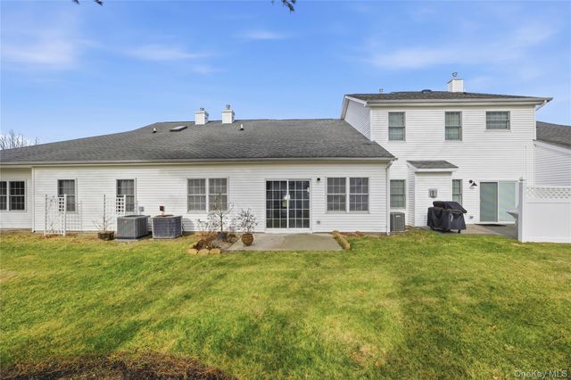 55 Oyster Cove Lane, Blue Point, NY 11715