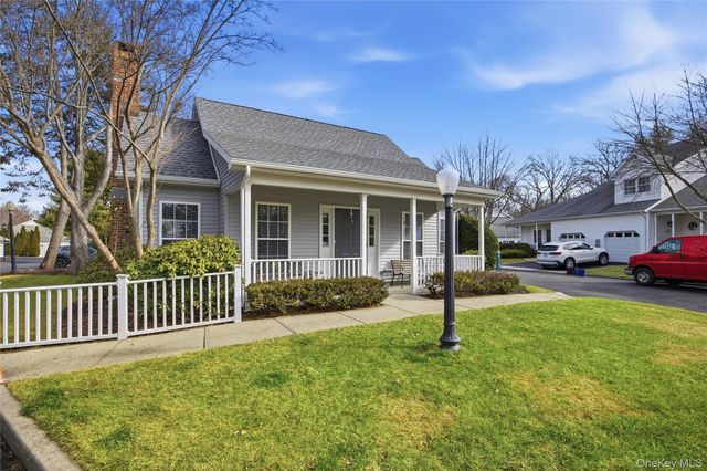 55 Oyster Cove Lane, Blue Point, NY 11715