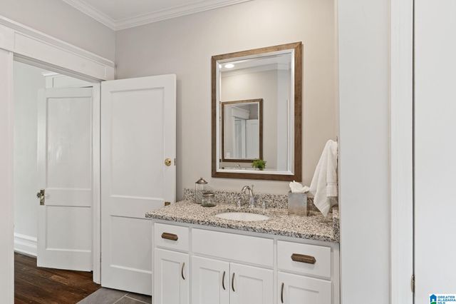 3226 CLIFF ROAD S, Birmingham, AL 35205