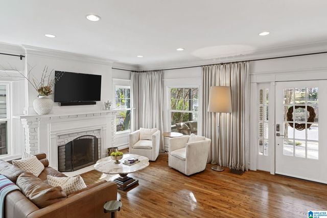 3226 CLIFF ROAD S, Birmingham, AL 35205