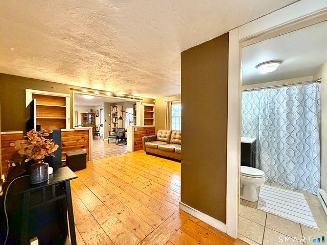 45 Breaults Landing Road, Thompson, CT 06277