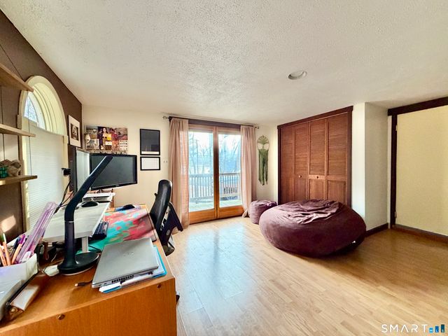 45 Breaults Landing Road, Thompson, CT 06277