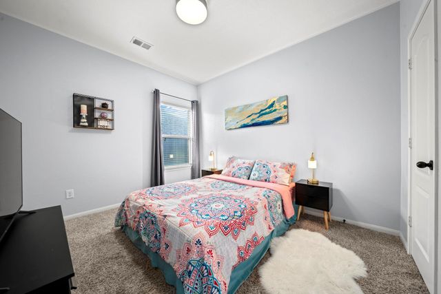 2611 Winding Creek Way, Conroe, TX 77385