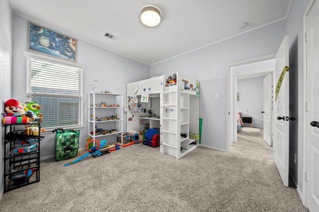 2611 Winding Creek Way, Conroe, TX 77385