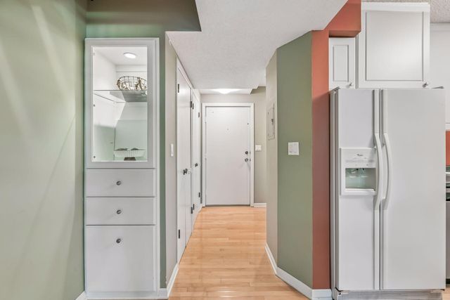 1200 Nicollet Mall 221, Minneapolis, MN 55403