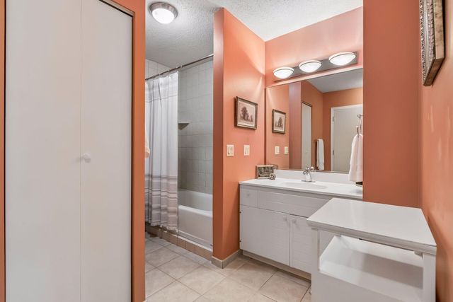 1200 Nicollet Mall 221, Minneapolis, MN 55403
