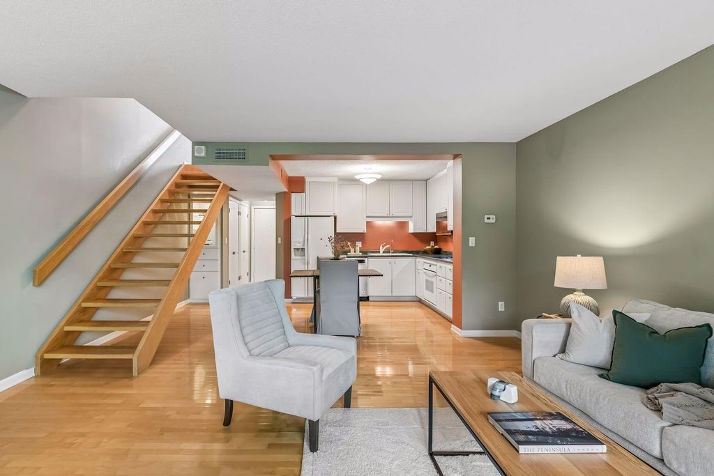 1200 Nicollet Mall 221, Minneapolis, MN 55403 — photo 2