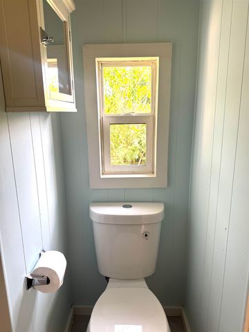 6 Boe Road, Holderness, NH 03245