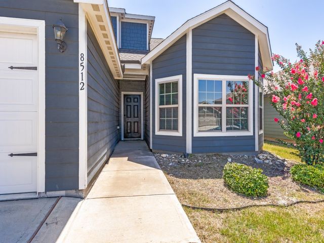 8512 Steel Dust Drive, Fort Worth, TX 76179