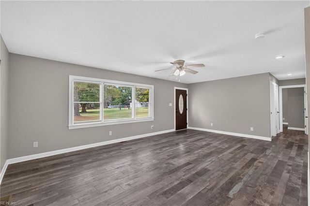 821A N Liberty Spring RD, Suffolk, VA 23434