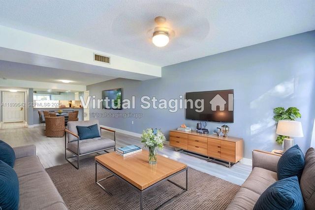 6073 Balboa Circle 204, Boca Raton, FL 33433