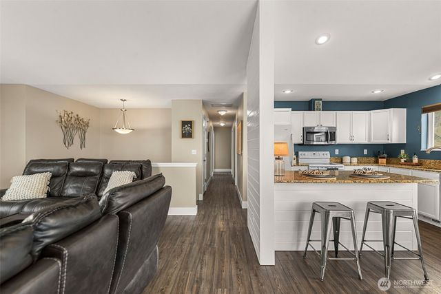 712 S Lexington Place, East Wenatchee, WA 98802