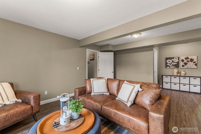 712 S Lexington Place, East Wenatchee, WA 98802