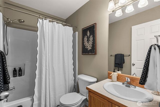 712 S Lexington Place, East Wenatchee, WA 98802