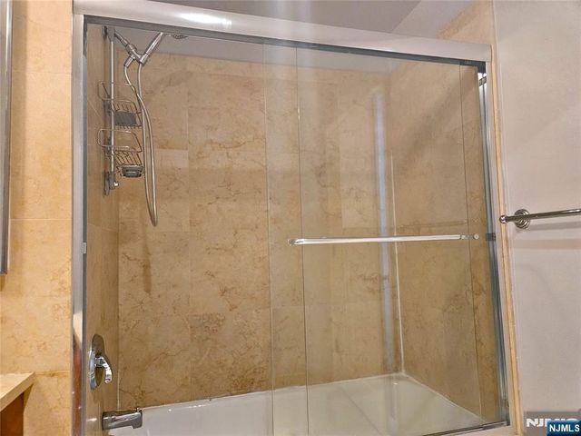 3104 City Place 3104, Edgewater, NJ 07020