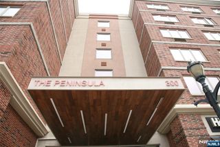 3104 City Place 3104, Edgewater, NJ 07020