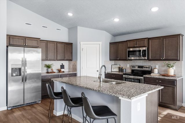19263 Crazy Bear Way, Caldwell, ID 83605